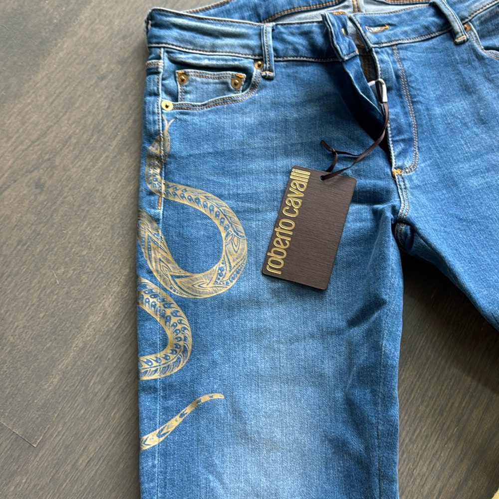 Roberto Cavalli Jeans. Size 42 (US6) New with tags.